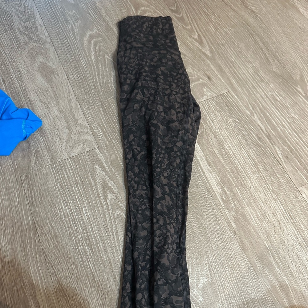 Lululemon align leggings size 2 great condition
